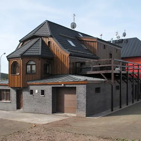 Eskadra 02 Apartmán